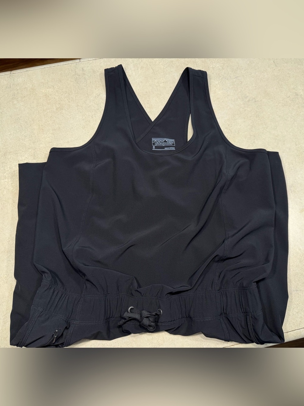Patagonia SMALL Black Fleetwith Sleeveless Drawstring Jumpsuit NWOT NEVER WORN 😍